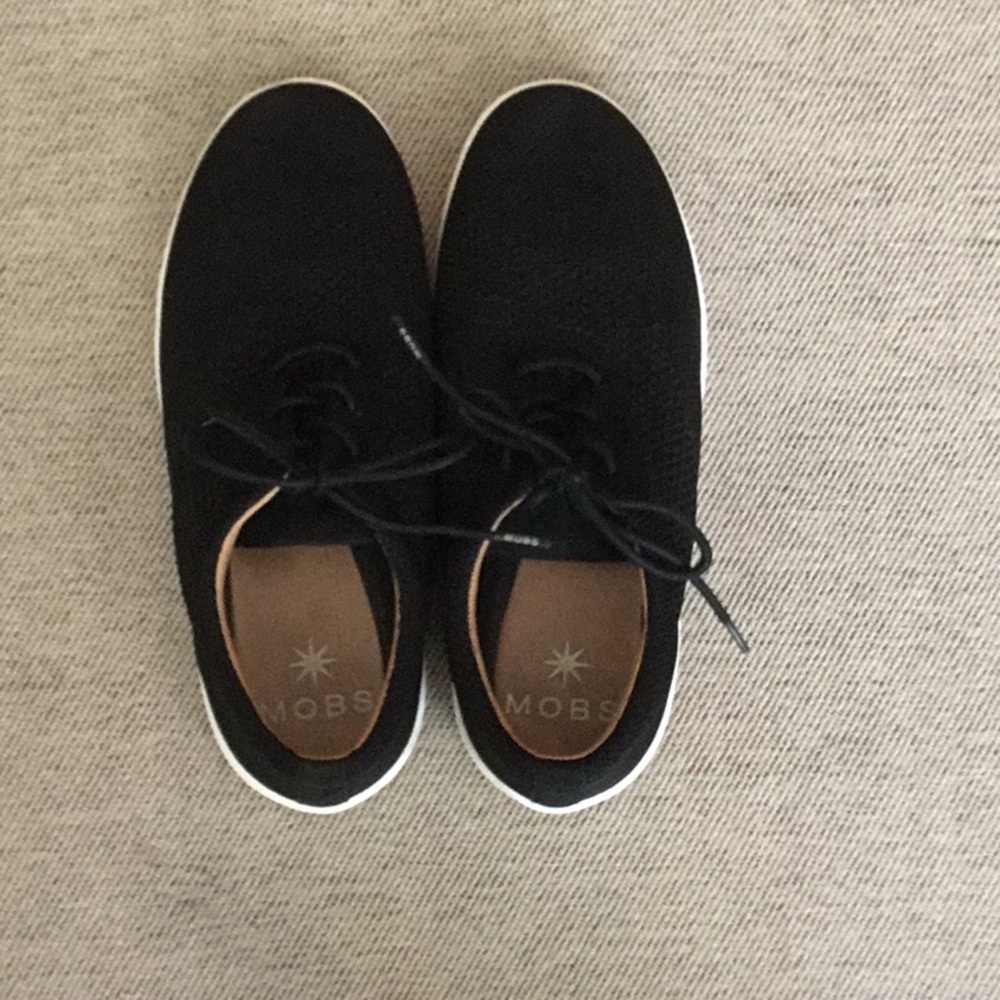 Black Mobs - never worn